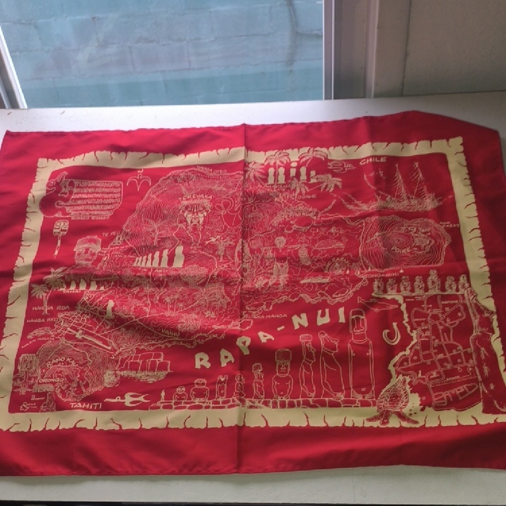 Rapa Nui Red and Cream Decorative Cloth